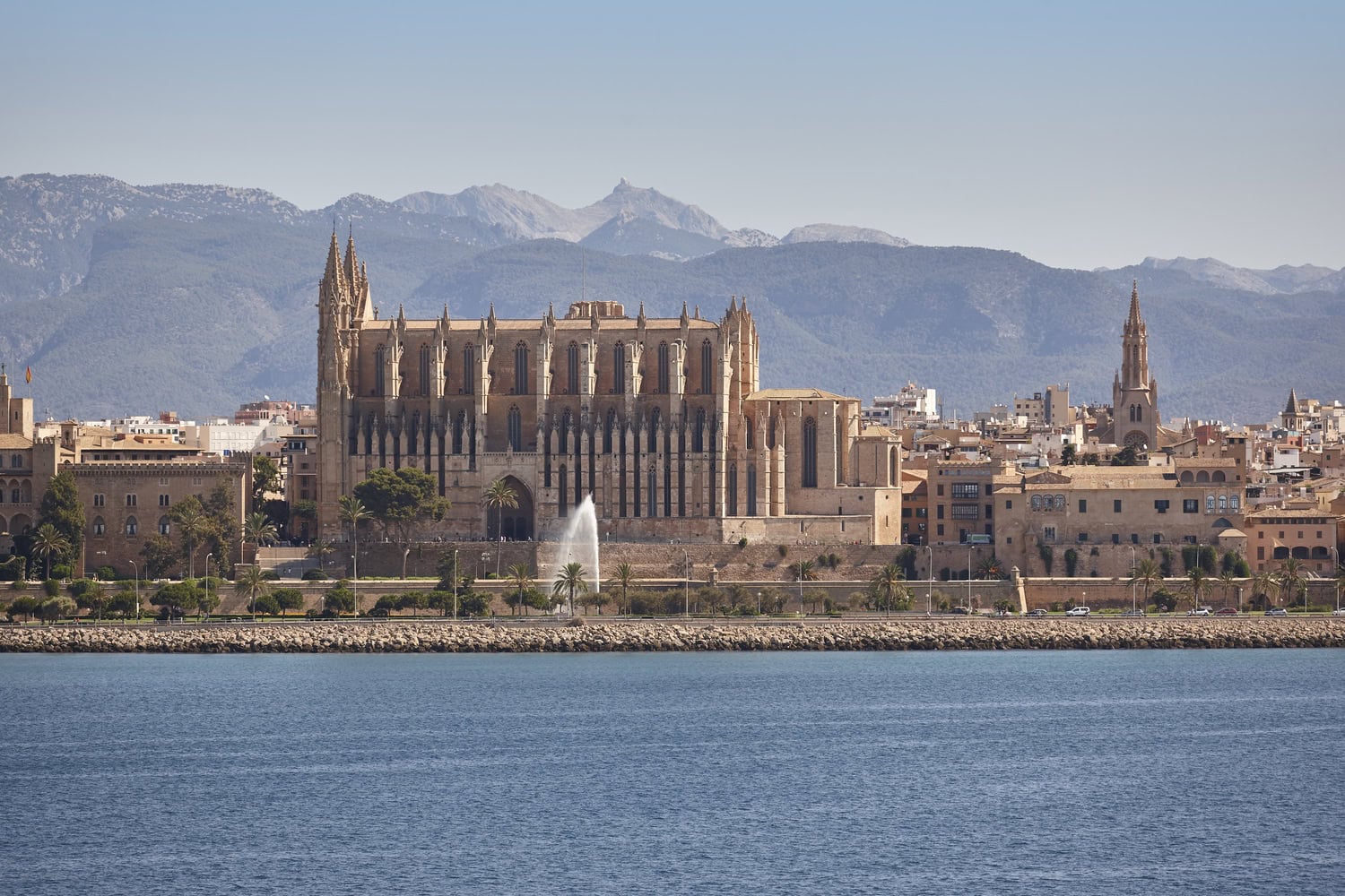 View of the cathedral of Mallorca